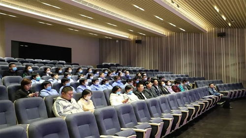 構(gòu)筑清朗網(wǎng)絡(luò)空間 培育新時(shí)代數(shù)字公民——濟(jì)寧市圖書館網(wǎng)絡(luò)素養(yǎng)教育基地正式啟用